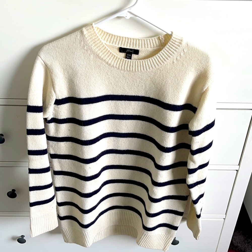 J. Crew sweater 🎁♥️🥰